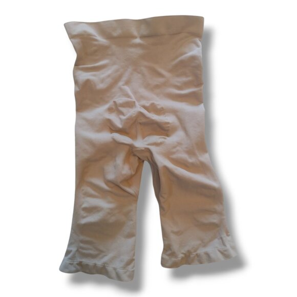 Skims Seamless Sculpt High-Waisted Above The Knee Short 2X/3X - Picture 6 of 7